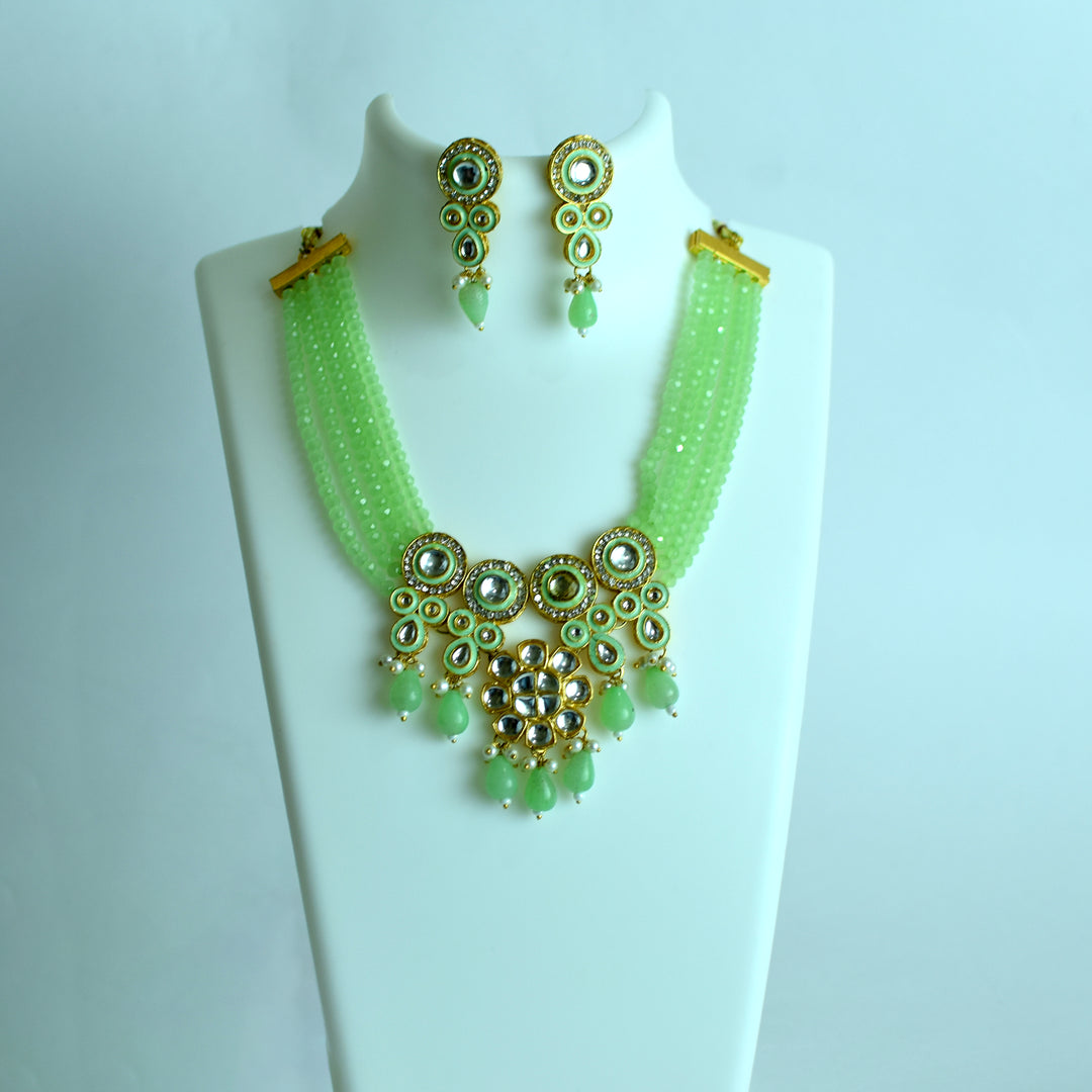 Pista Crystal Necklace Earring Set
