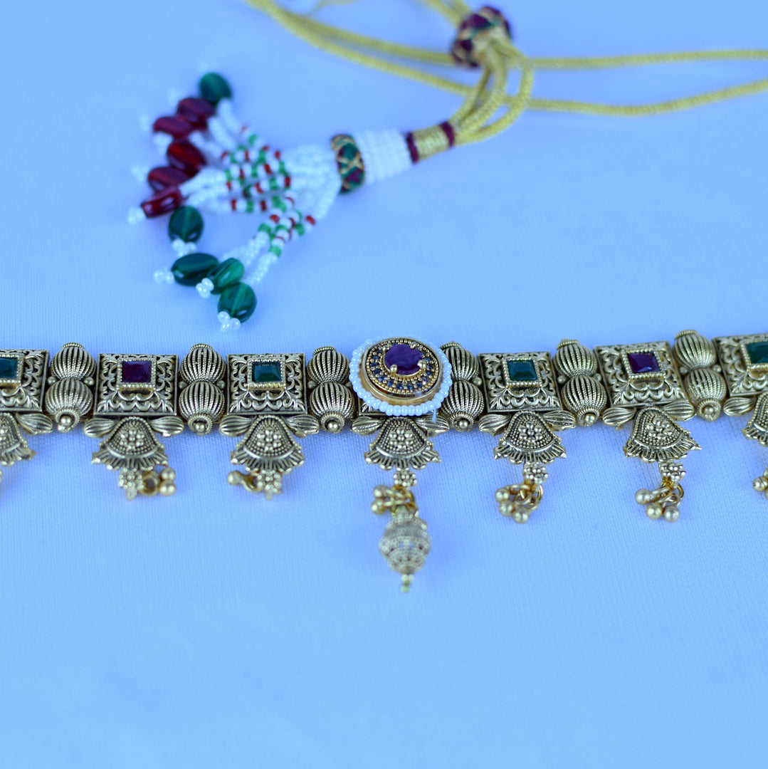 Multicolour Antique Gold Plated Choker Set