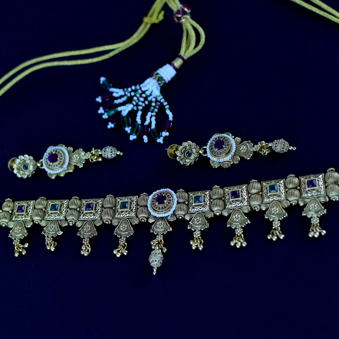 Multicolour Antique Gold Plated Choker Set