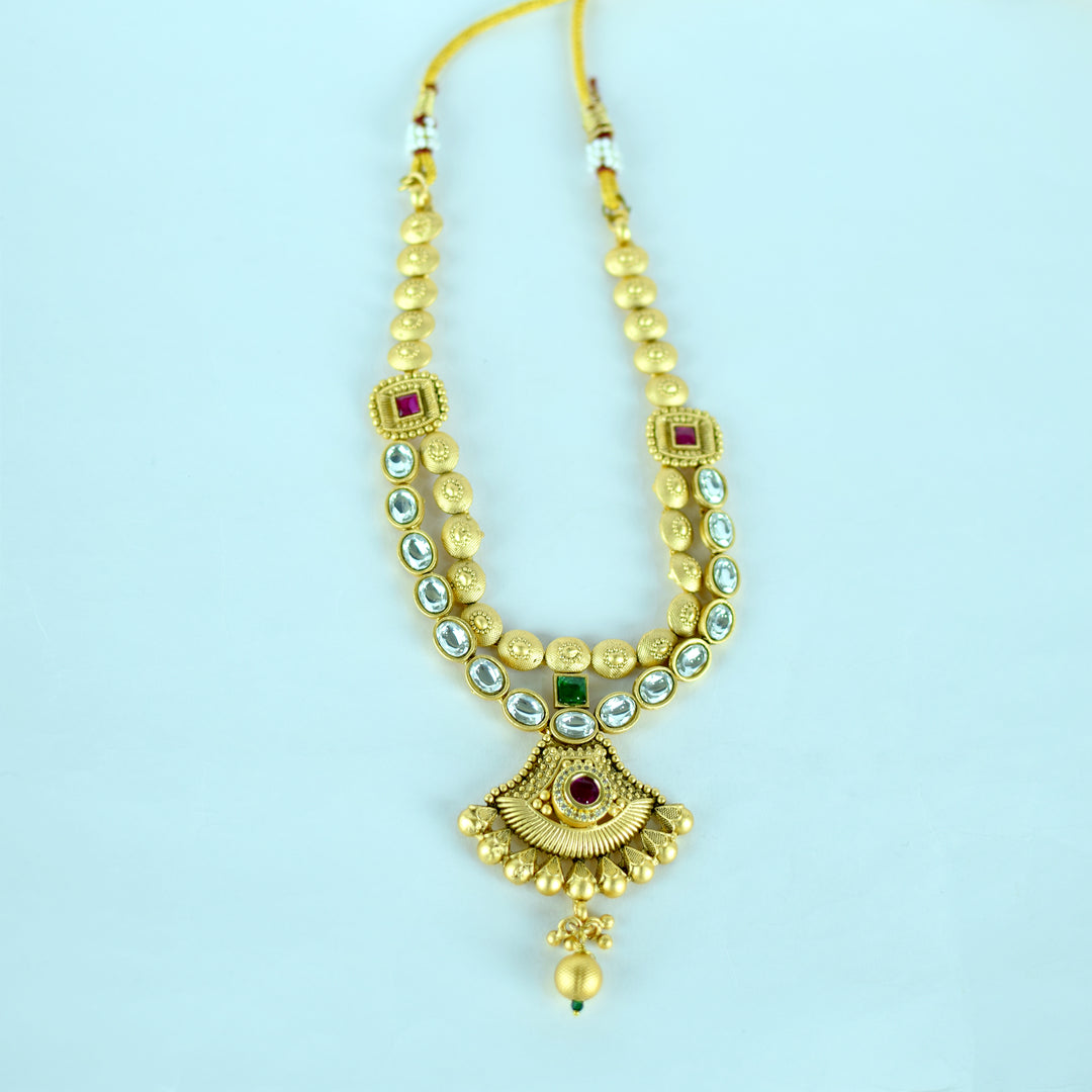 Regal Golden Necklace Set