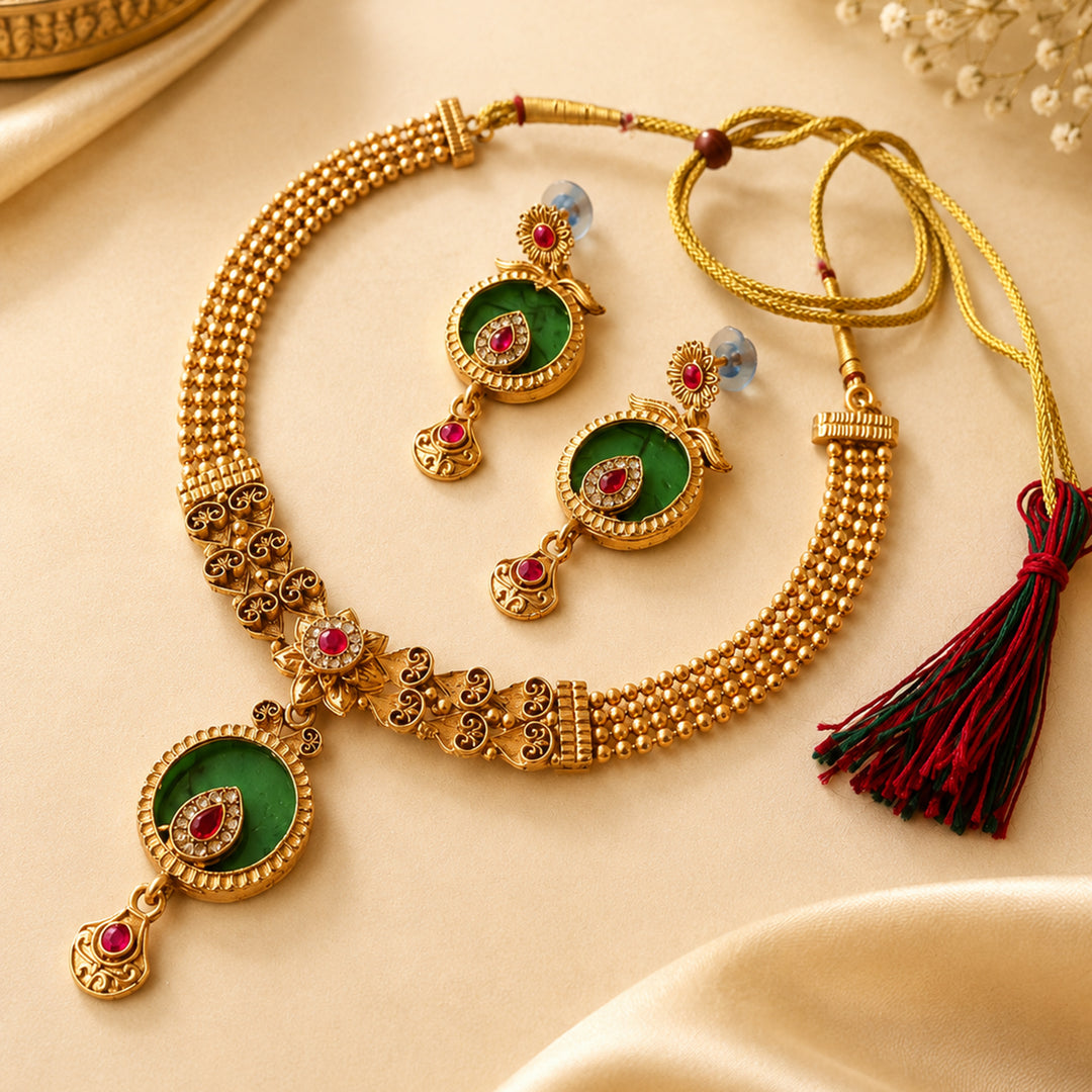 Red Pearl Golden Collar Necklace Set
